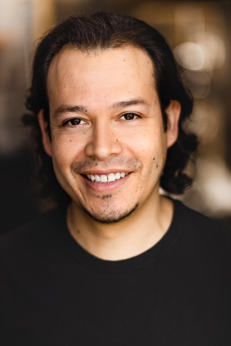 Alex Cruz, who plays John David in EFC